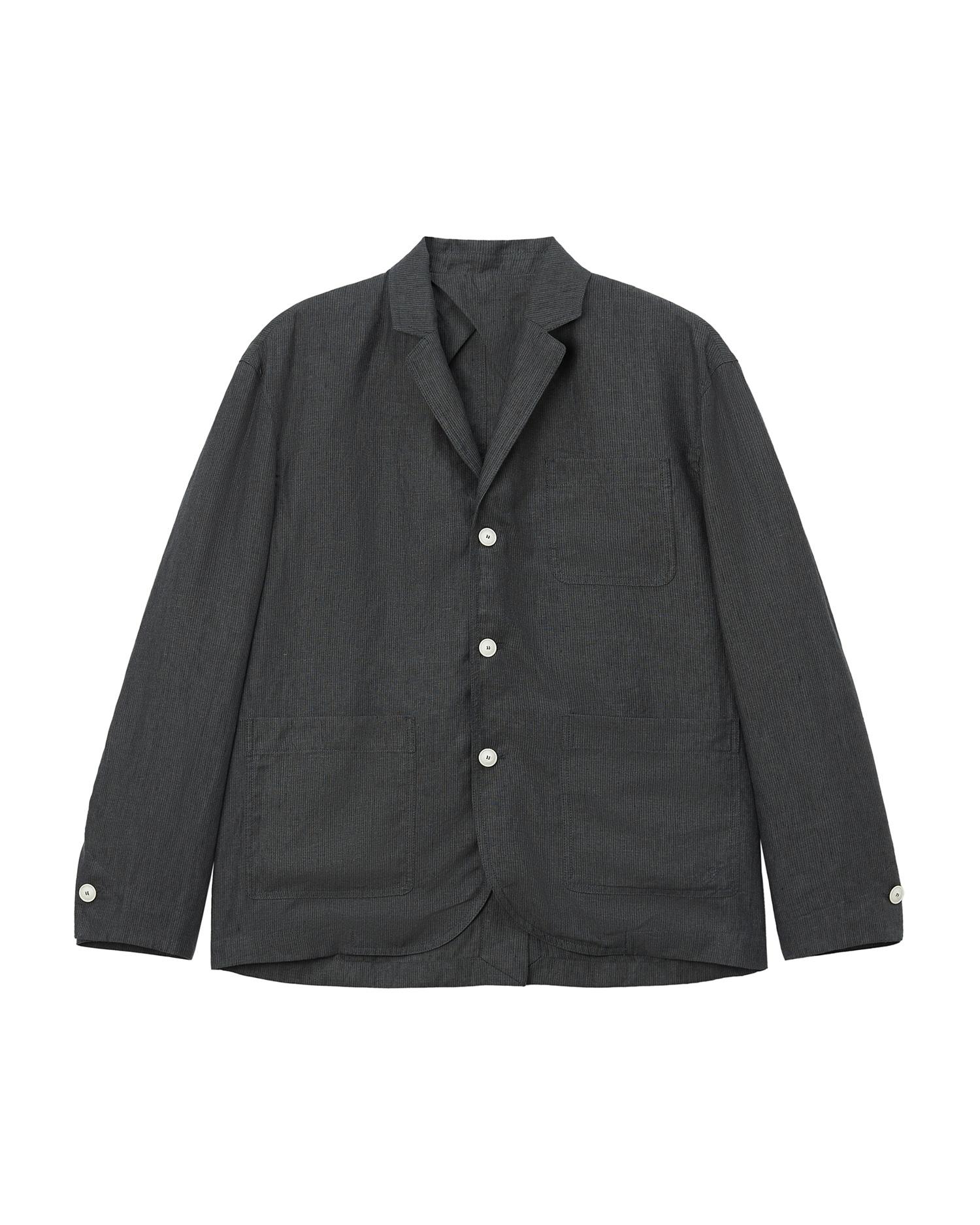 Buttoned blazer by JACQUEMUS