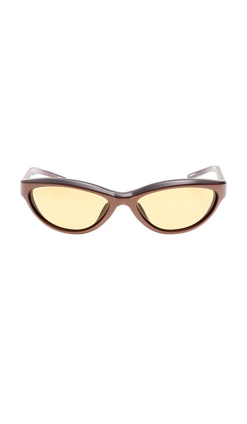 JACQUEMUS Curvo Sunglasses in Brown by JACQUEMUS