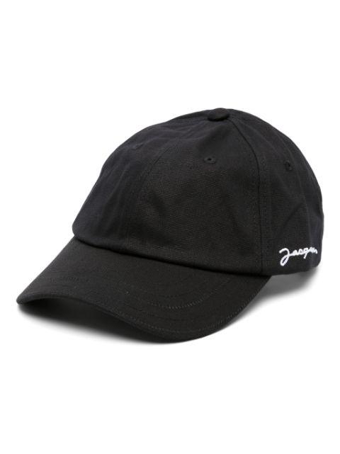 The Jacquemus cap by JACQUEMUS