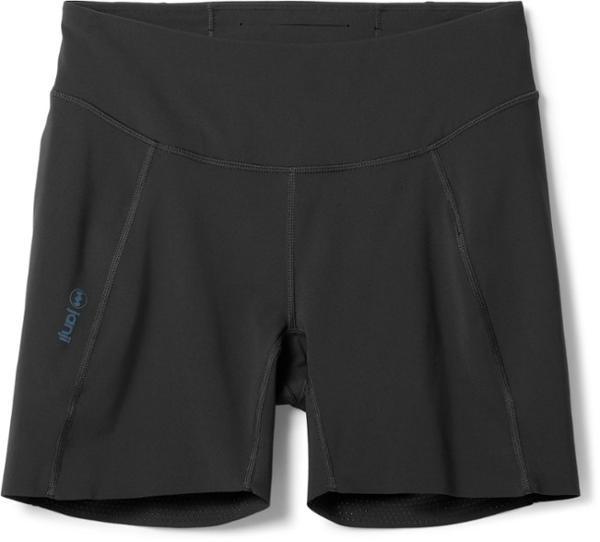 Pace 5" Shorts by JANJI