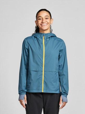 Rainrunner Pack Jacket 2.0 by JANJI