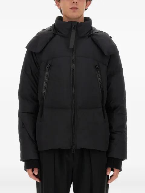 zip-fastening jacket by JG1