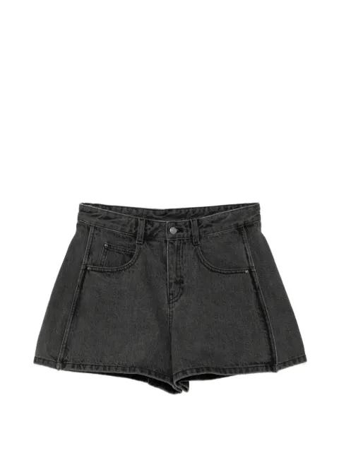 high-waisted denim shorts by JNBY