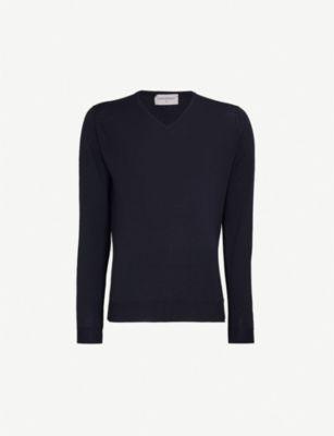 Blenheim V-neck wool jumper by JOHN SMEDLEY