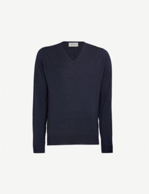Blenheim V-neck wool jumper by JOHN SMEDLEY