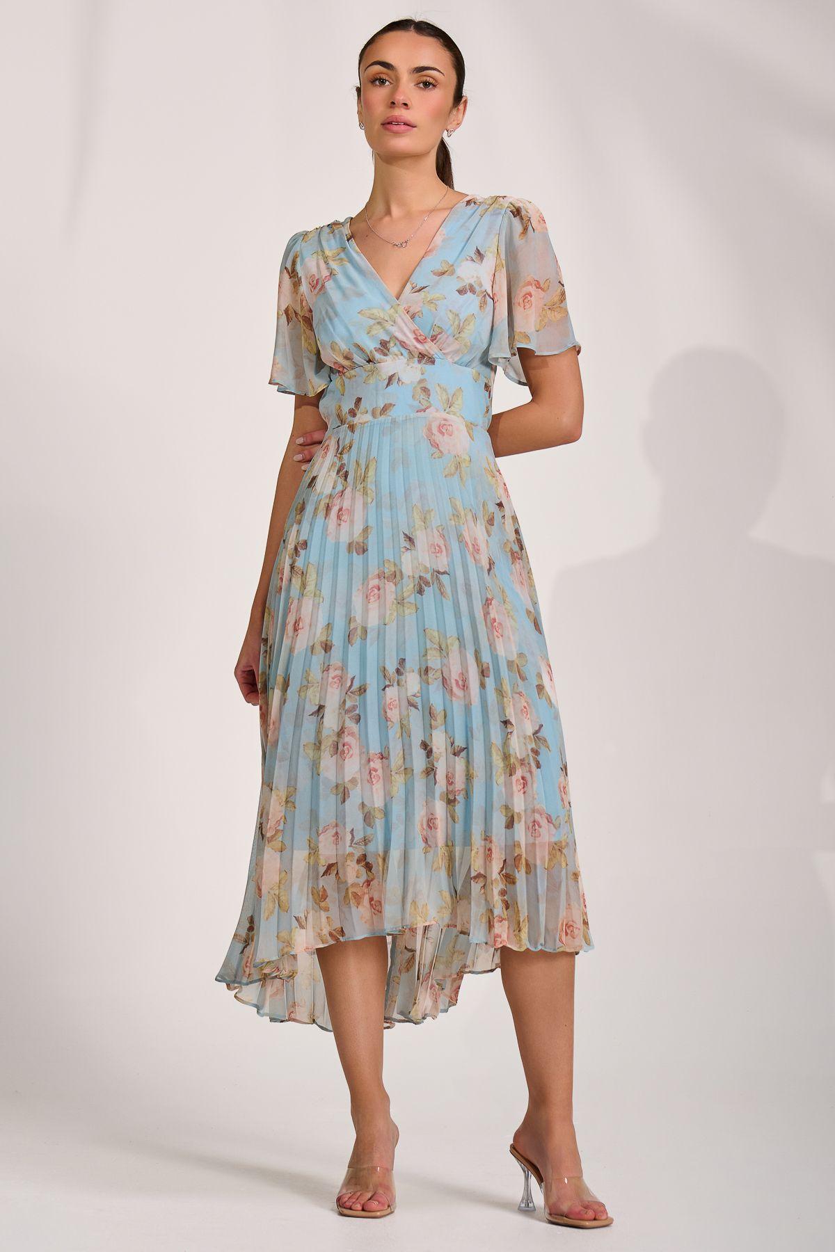 Chiffon Pleated Maxi Dress by JOLIE MOI