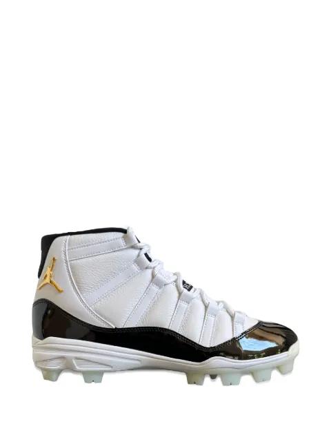 11 Mookie Betts panelled cleats by JORDAN