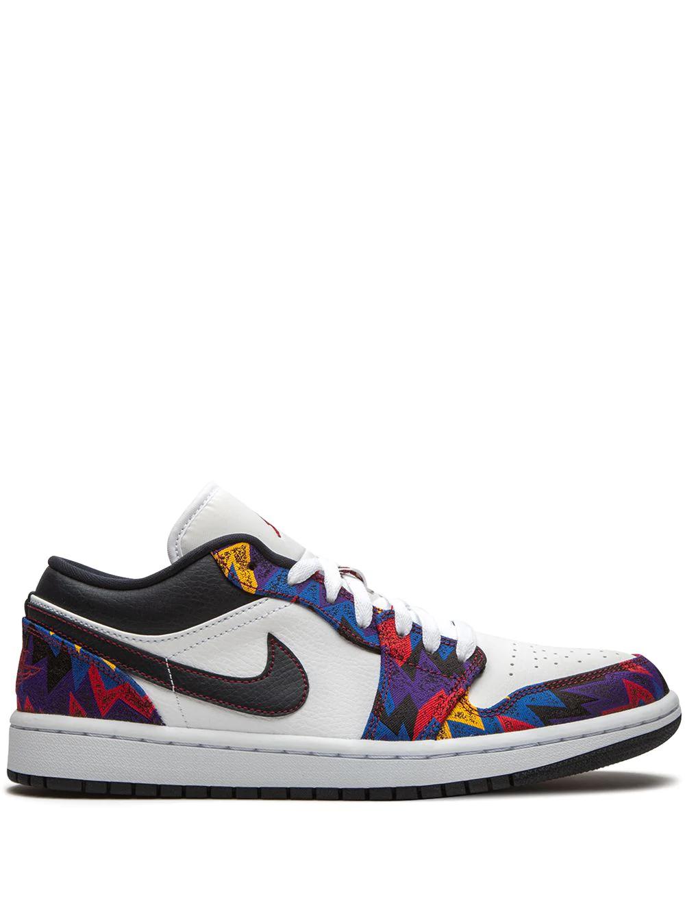 Air Jordan 1 Low SE "Nothing But Net" sneakers by JORDAN