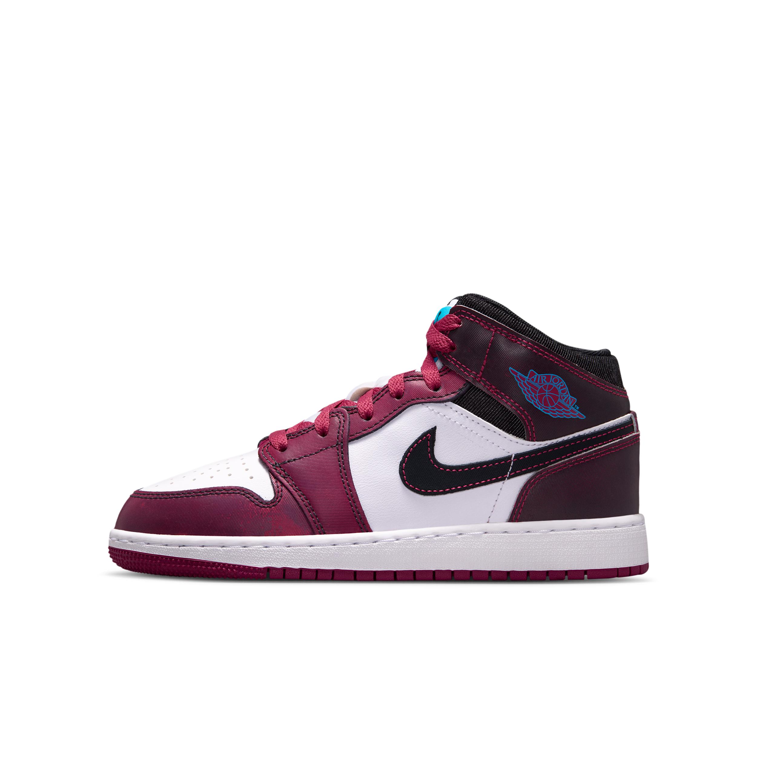 Air Jordan 1 Mid SE Big Kids' Shoes by JORDAN