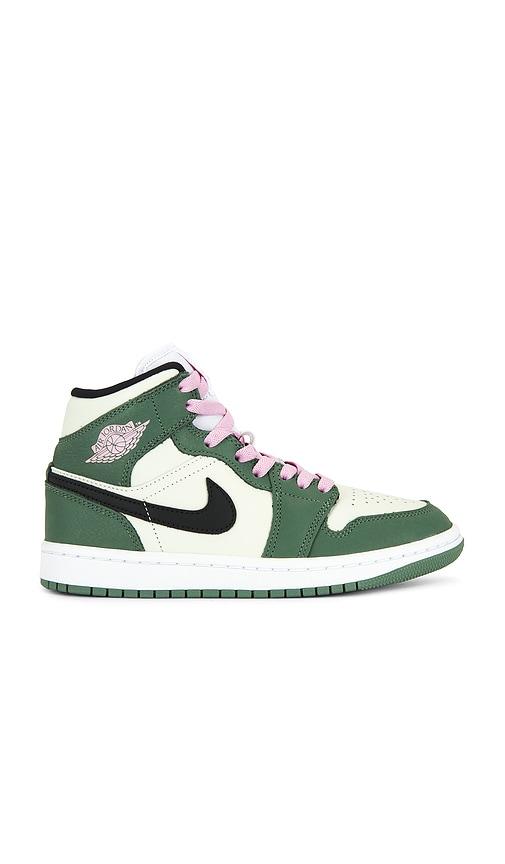 Jordan Air Jordan 1 Mid SE Sneaker in Green by JORDAN