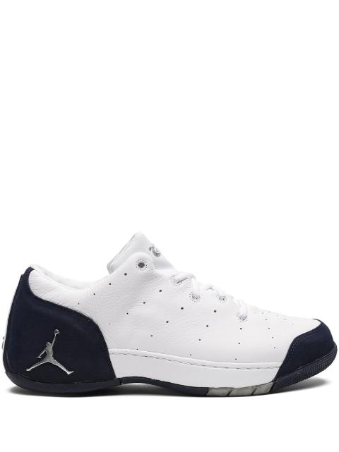 Jordan Carmelo 1.5 Low "White/Metallic Silver/Obsidian" sneakers by JORDAN