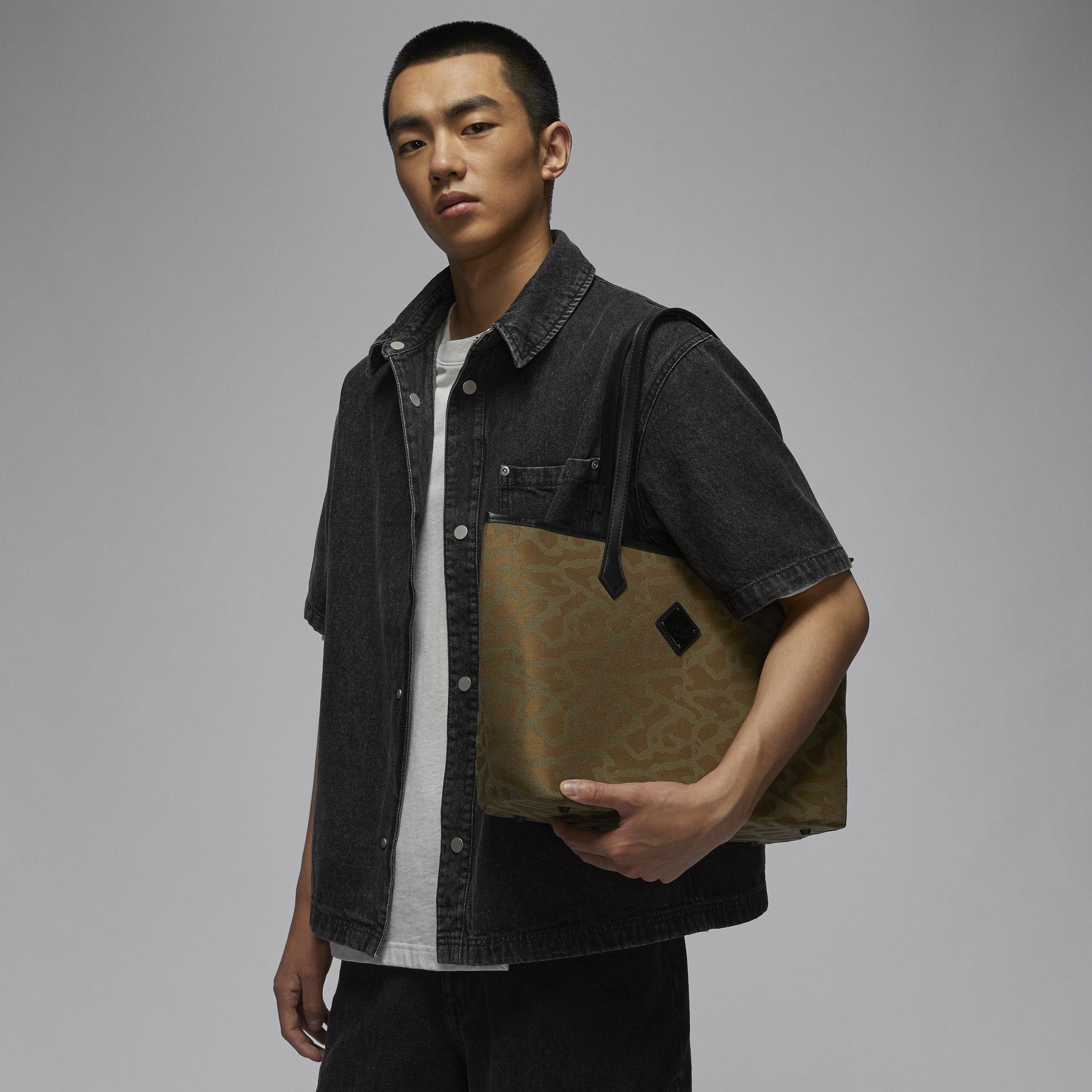 Men's Jordan Icon Tote Bag (17L) by JORDAN