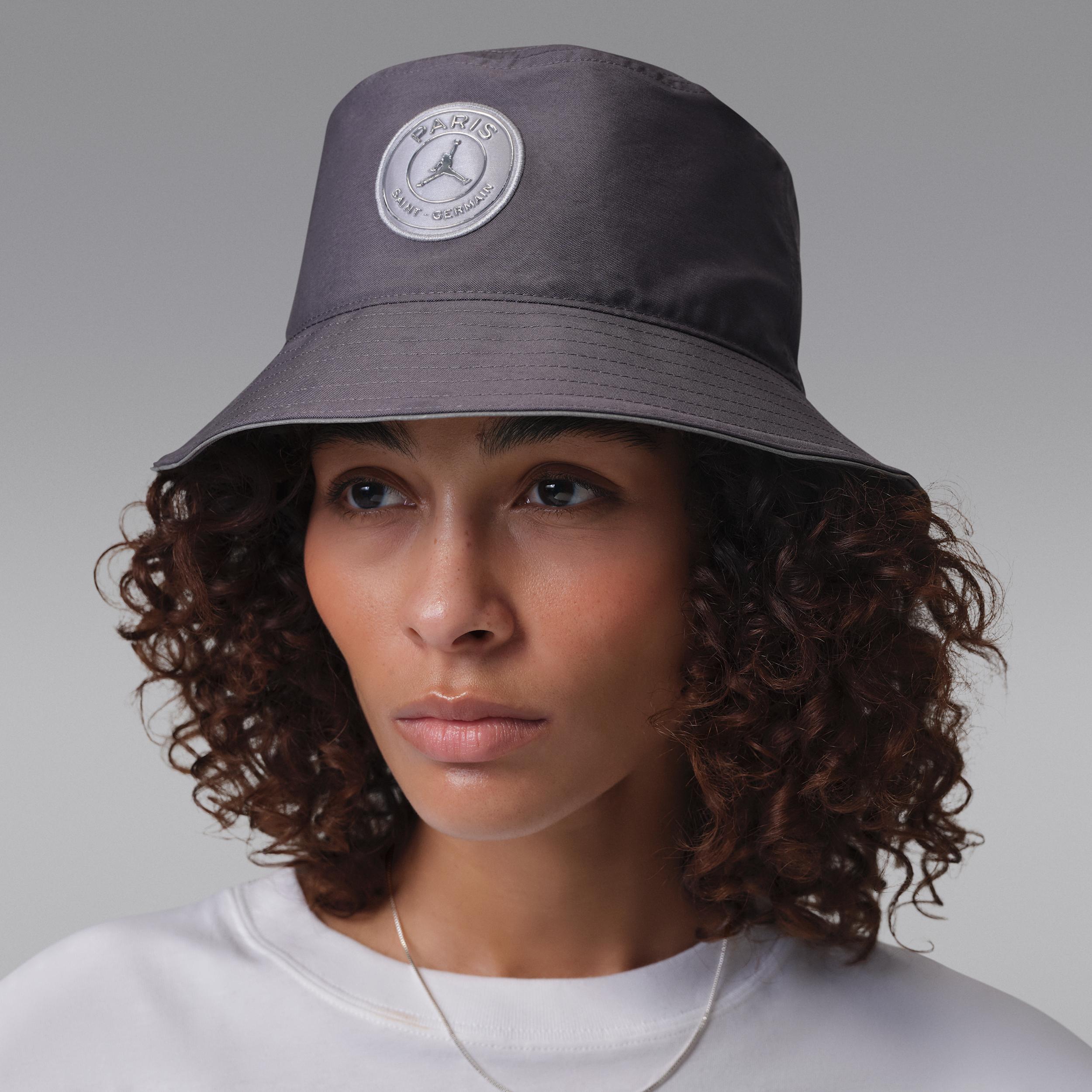 Nike Unisex Paris Saint-Germain Apex Bucket Hat by JORDAN