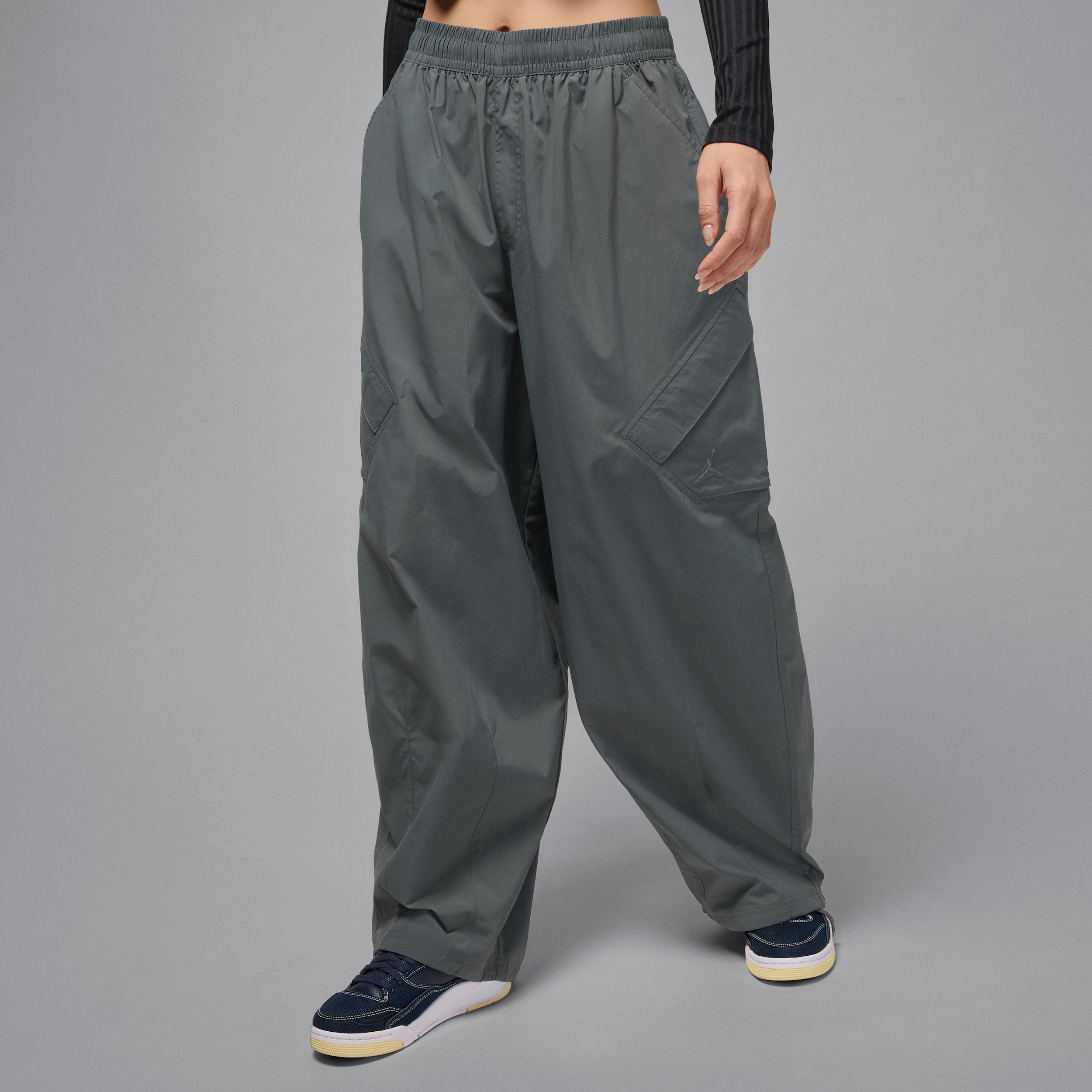 Women's Jordan Flight Chicago Parachute Pants by JORDAN