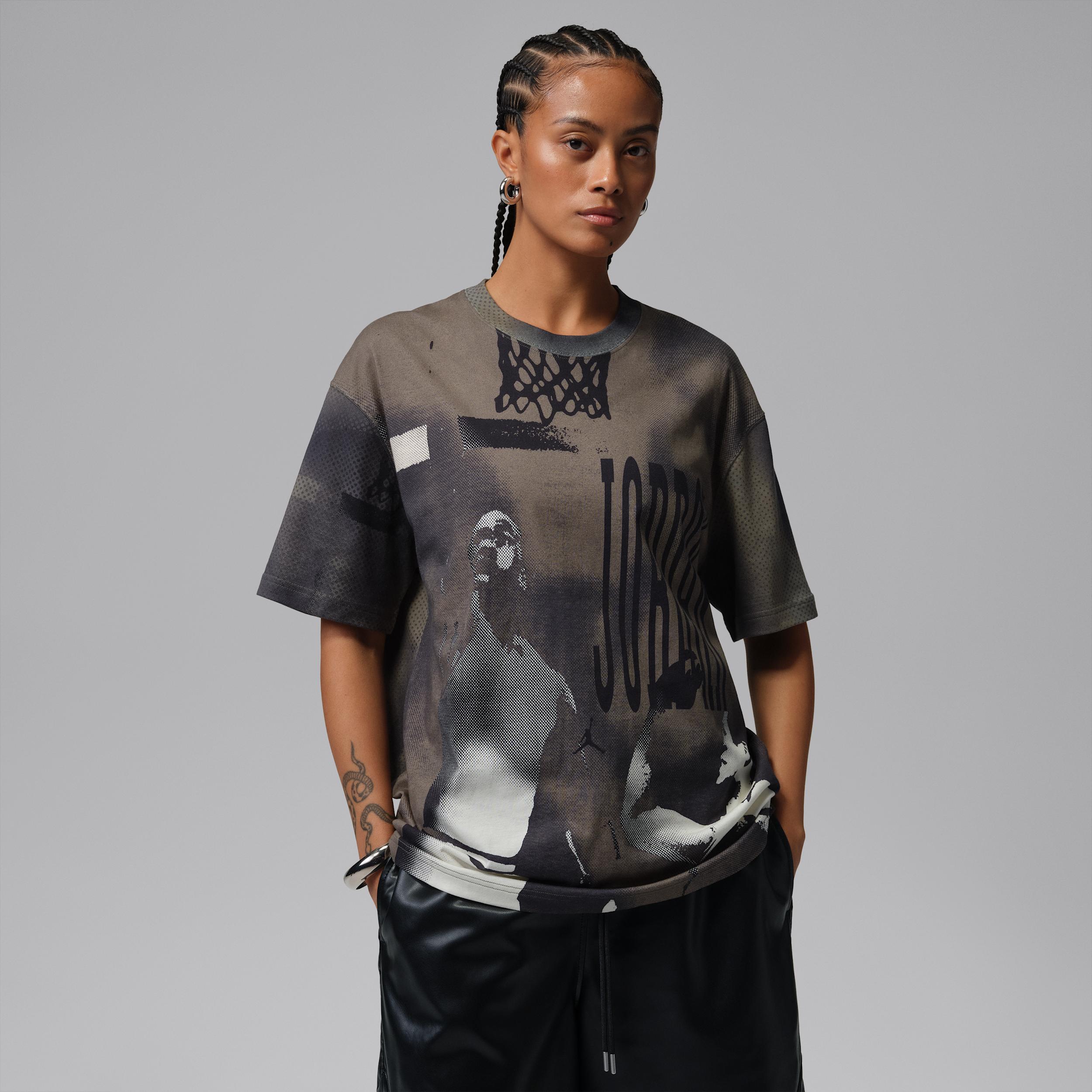 Women's Jordan Flight Oversized Graphic T-Shirt by JORDAN