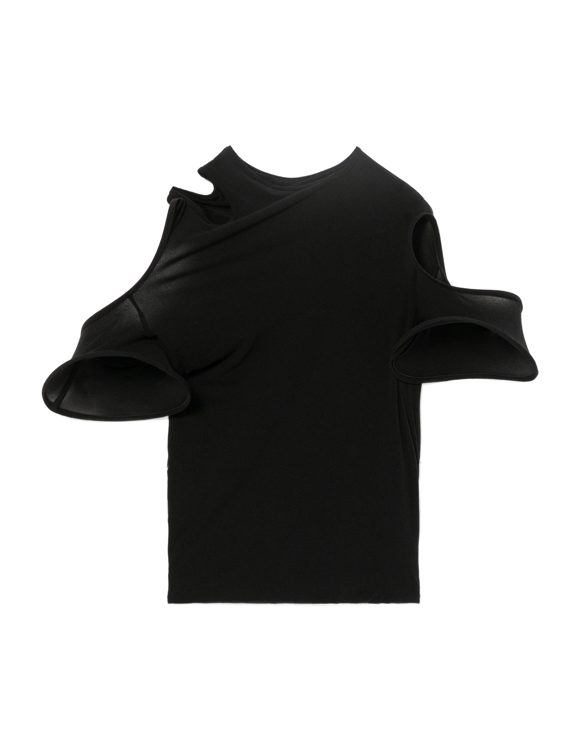 Asymmetric top by JUNYA WATANABE