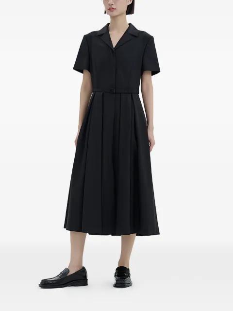 belted pleated dress by JUUN.J