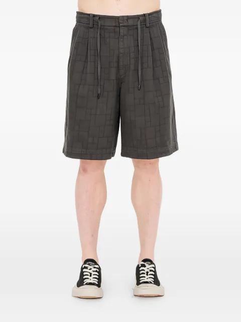 geometric-pattern drawstring shorts by JUUN.J