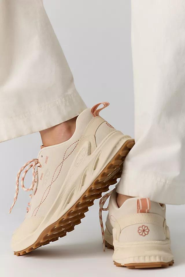 KEEN Jasper Zionic Sneakers by K EE N | F P MOVEMENT