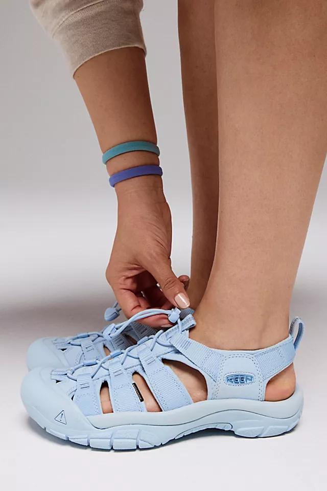 KEEN Newport Monochrome H2 Sandals by K EE N | F P MOVEMENT