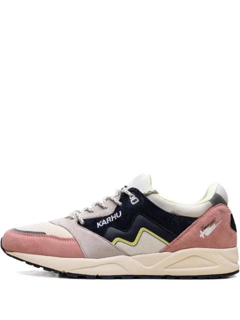 Aria 95 panelled trainers by KARHU