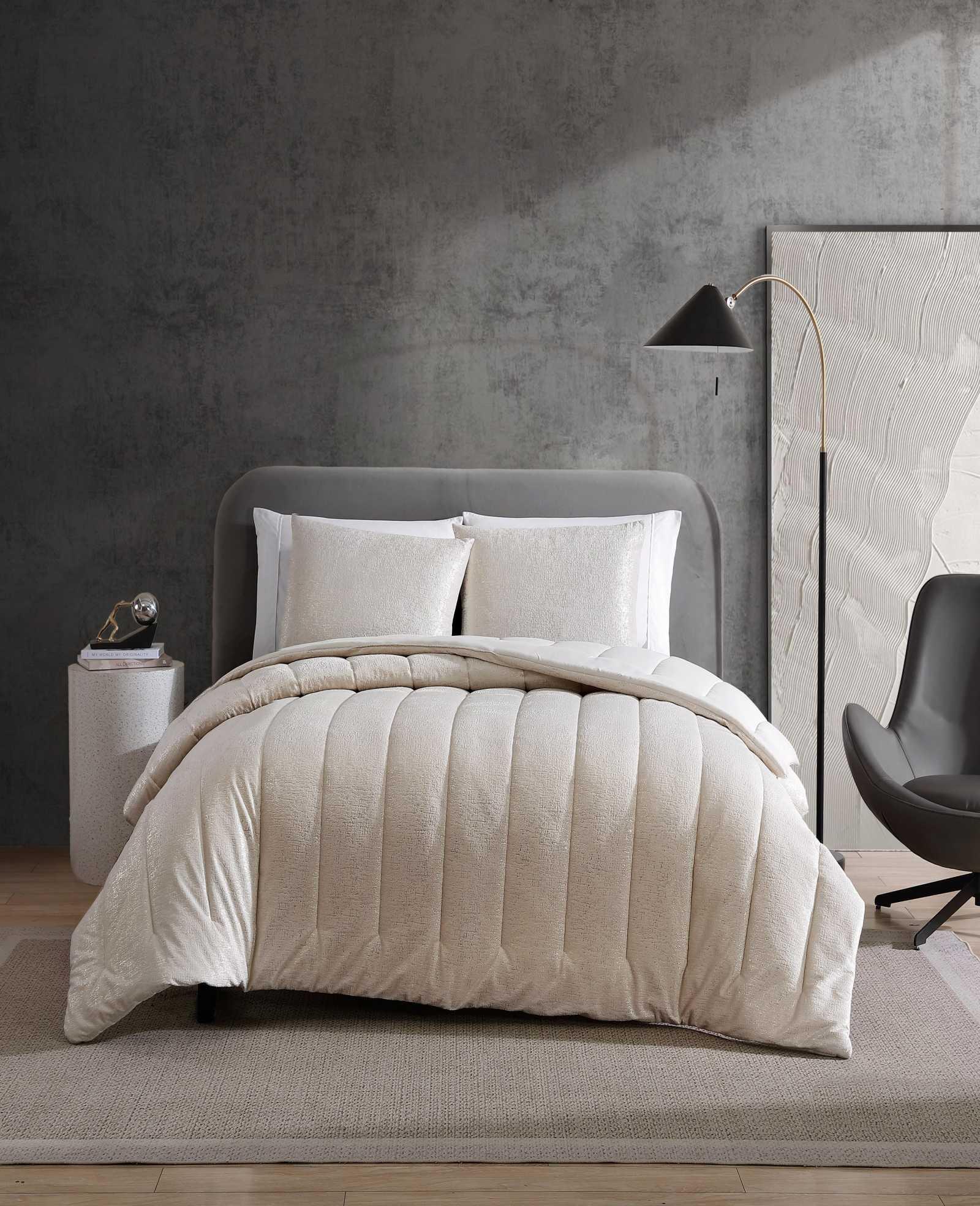 Kenneth Cole | Banks Natural Comforter-Sham Set by KENNETH COLE