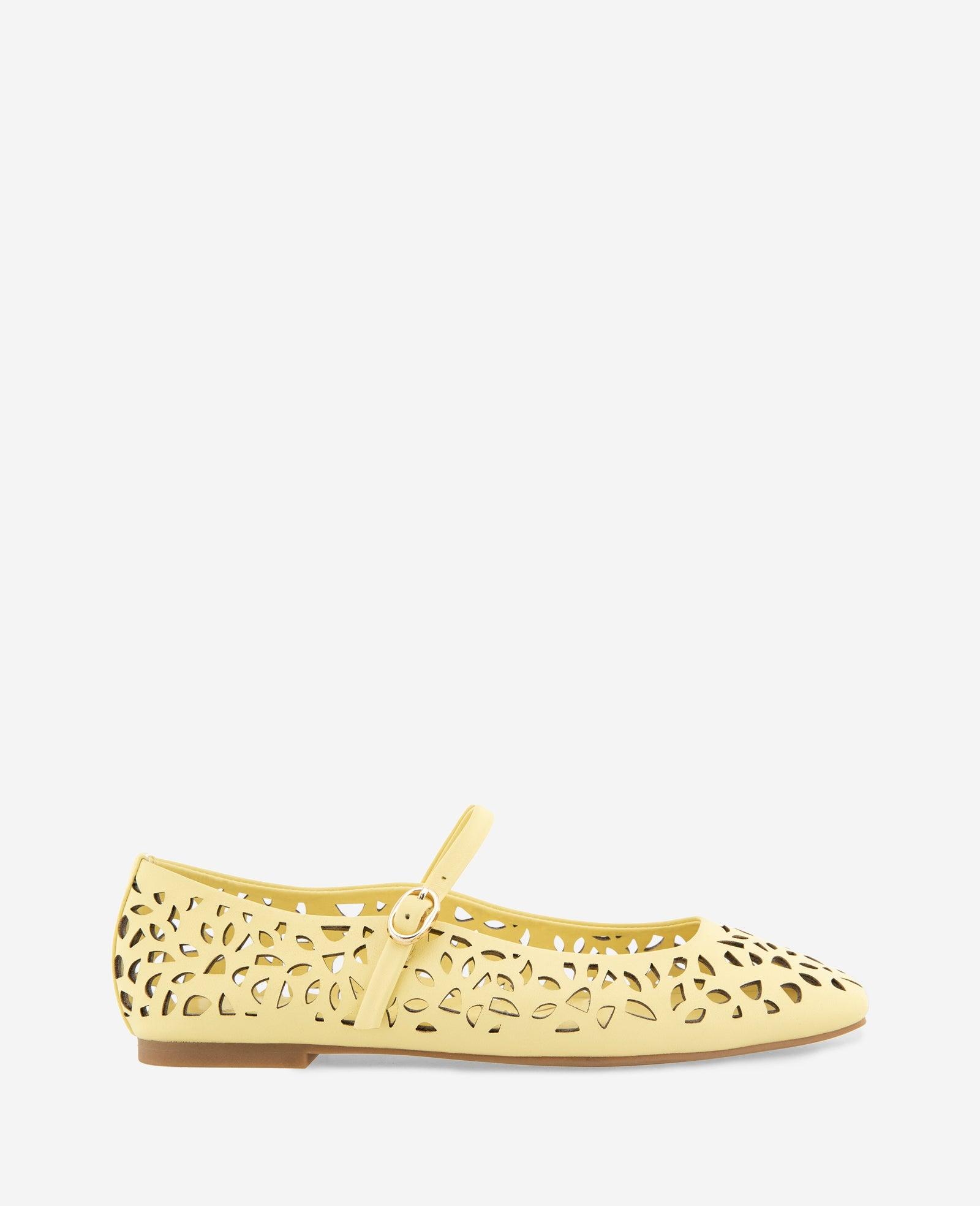 Kenneth Cole | Jasper Perforated Leather Ballet Flat by KENNETH COLE