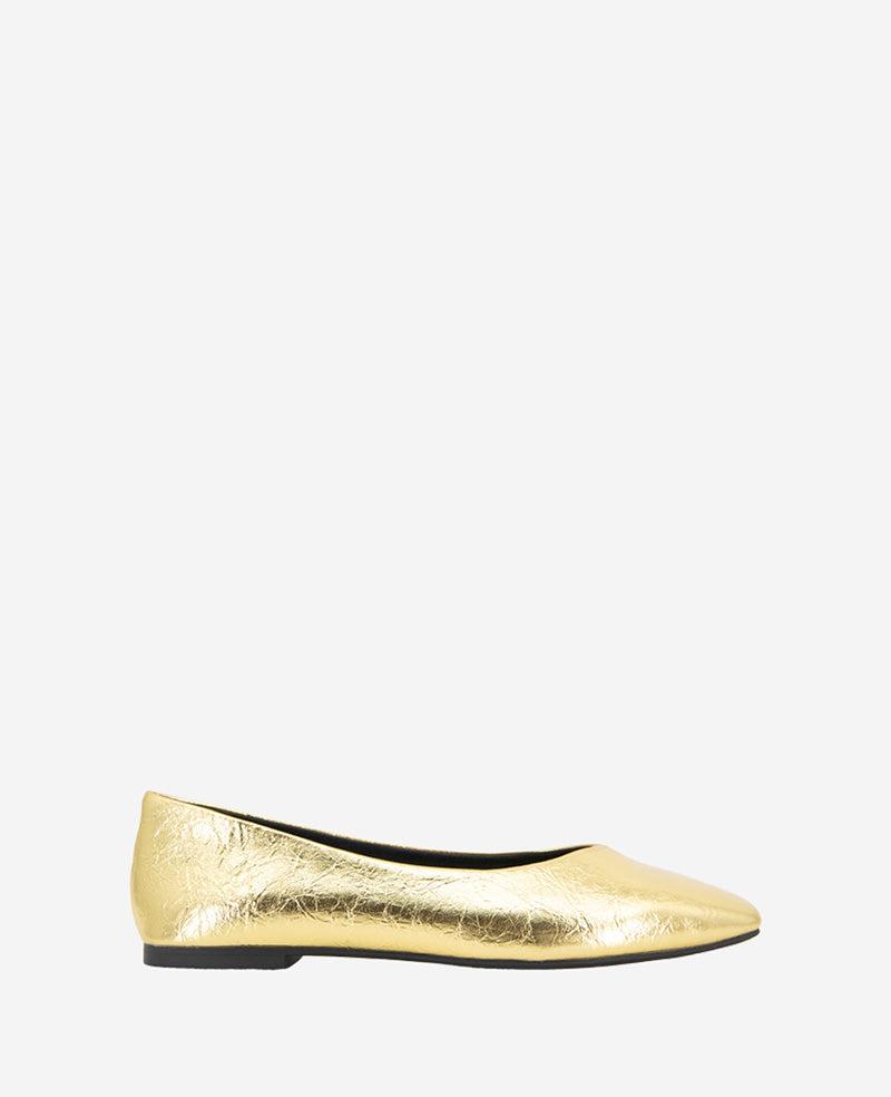 Kenneth Cole | Johanna Metallic Leather Ballet Flat by KENNETH COLE