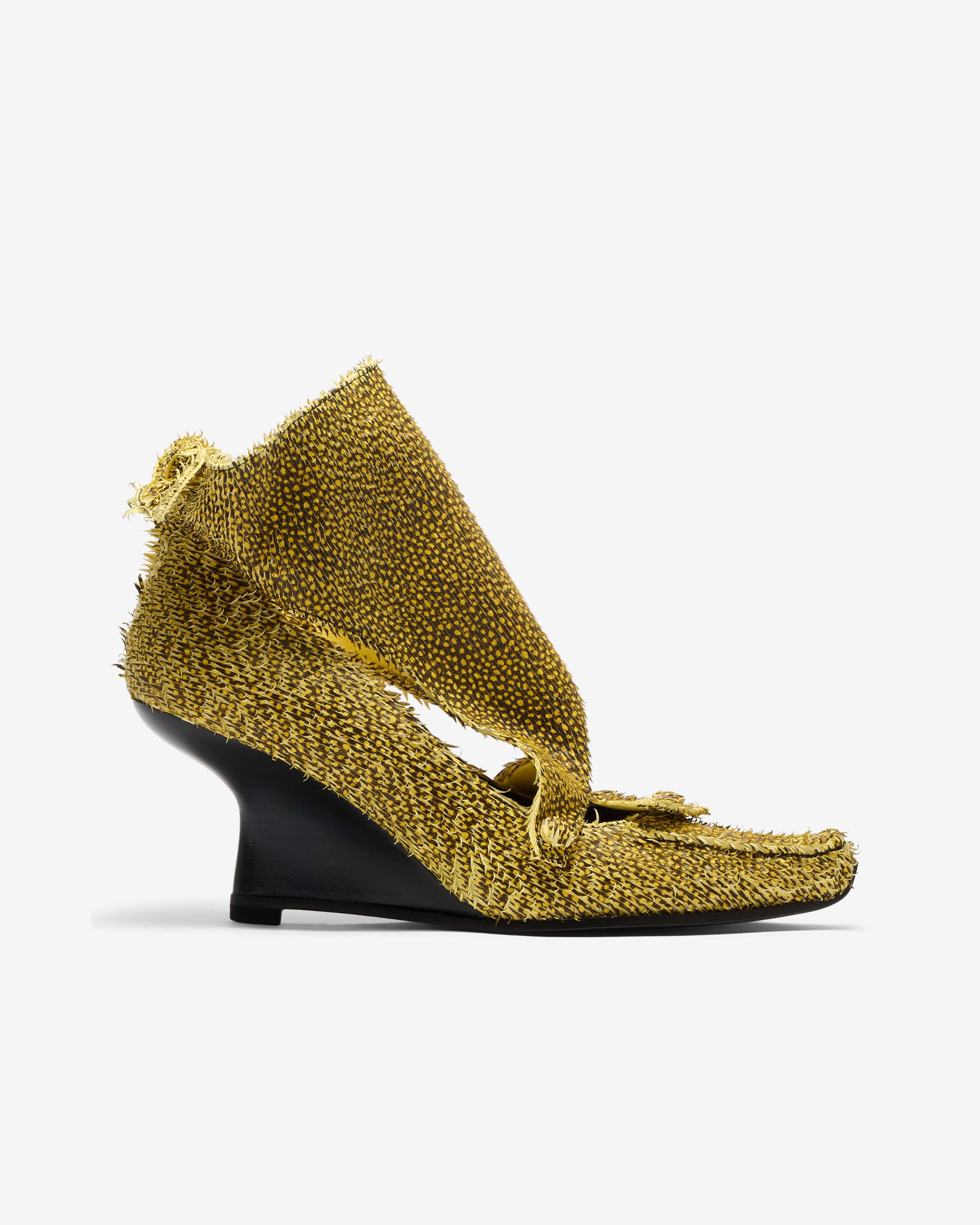 Kiko Kostadinov - Women’s Parker Wedge Point - (Feathered Yellow) by KIKO KOSTADINOV