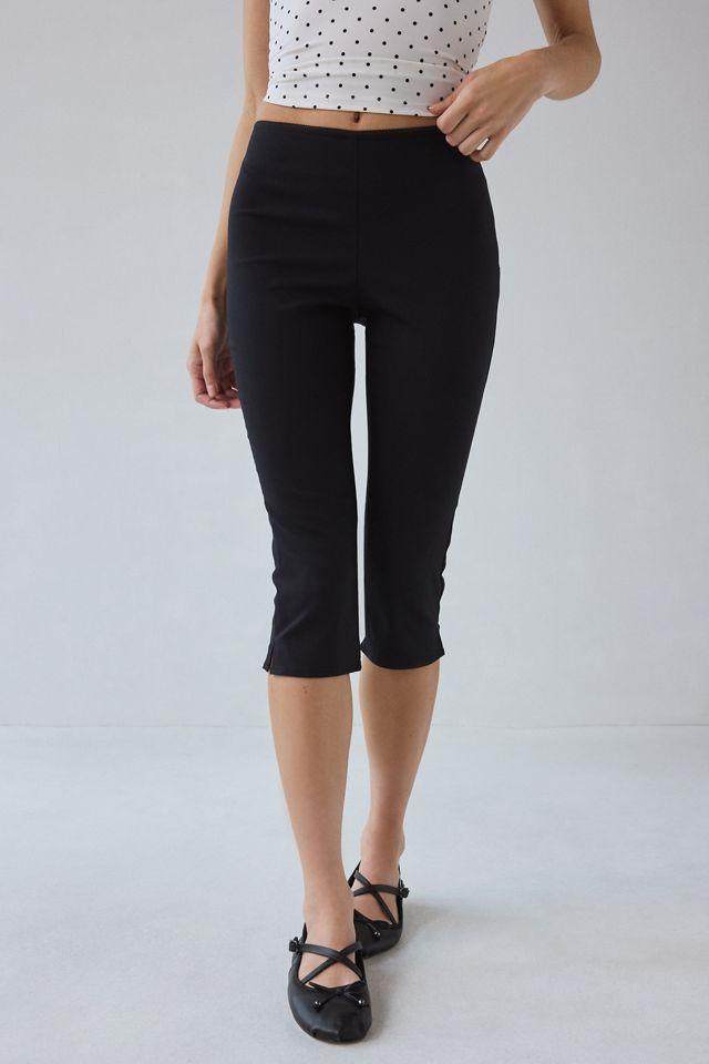 Kimchi Blue Ellie High-Rise Stretch Capri Pants by KIMCHI BLUE