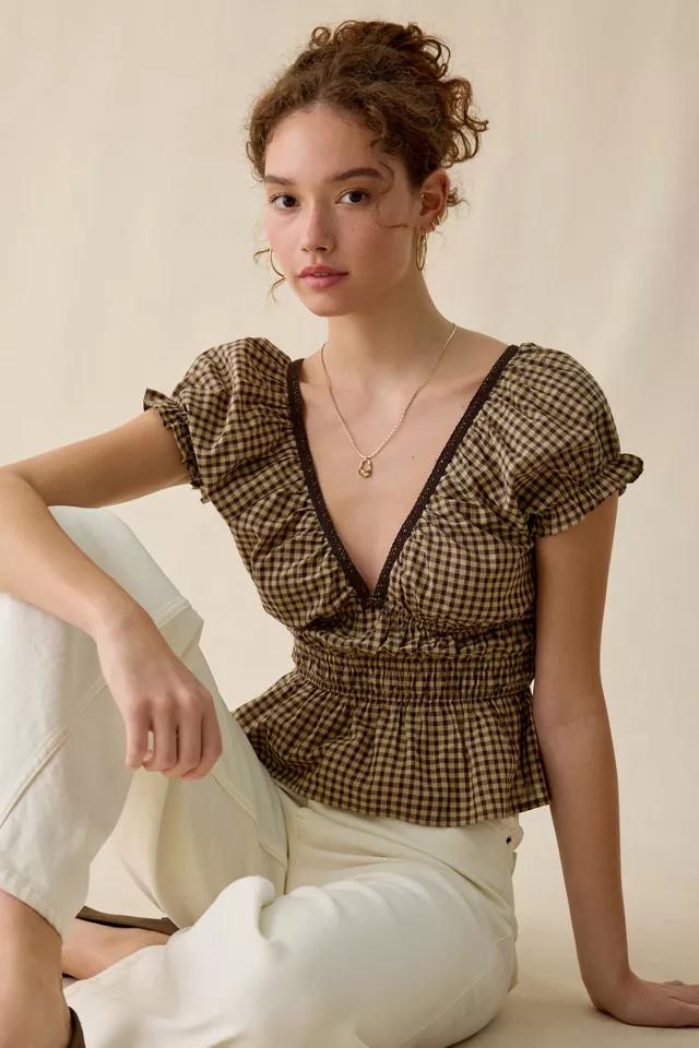 Kimchi Blue Jane Ruched Lace Trim Short Sleeve Blouse by KIMCHI BLUE