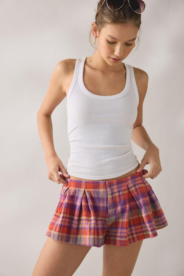 Kimchi Blue Talia Check Trapeze Pleated Shorts by KIMCHI BLUE