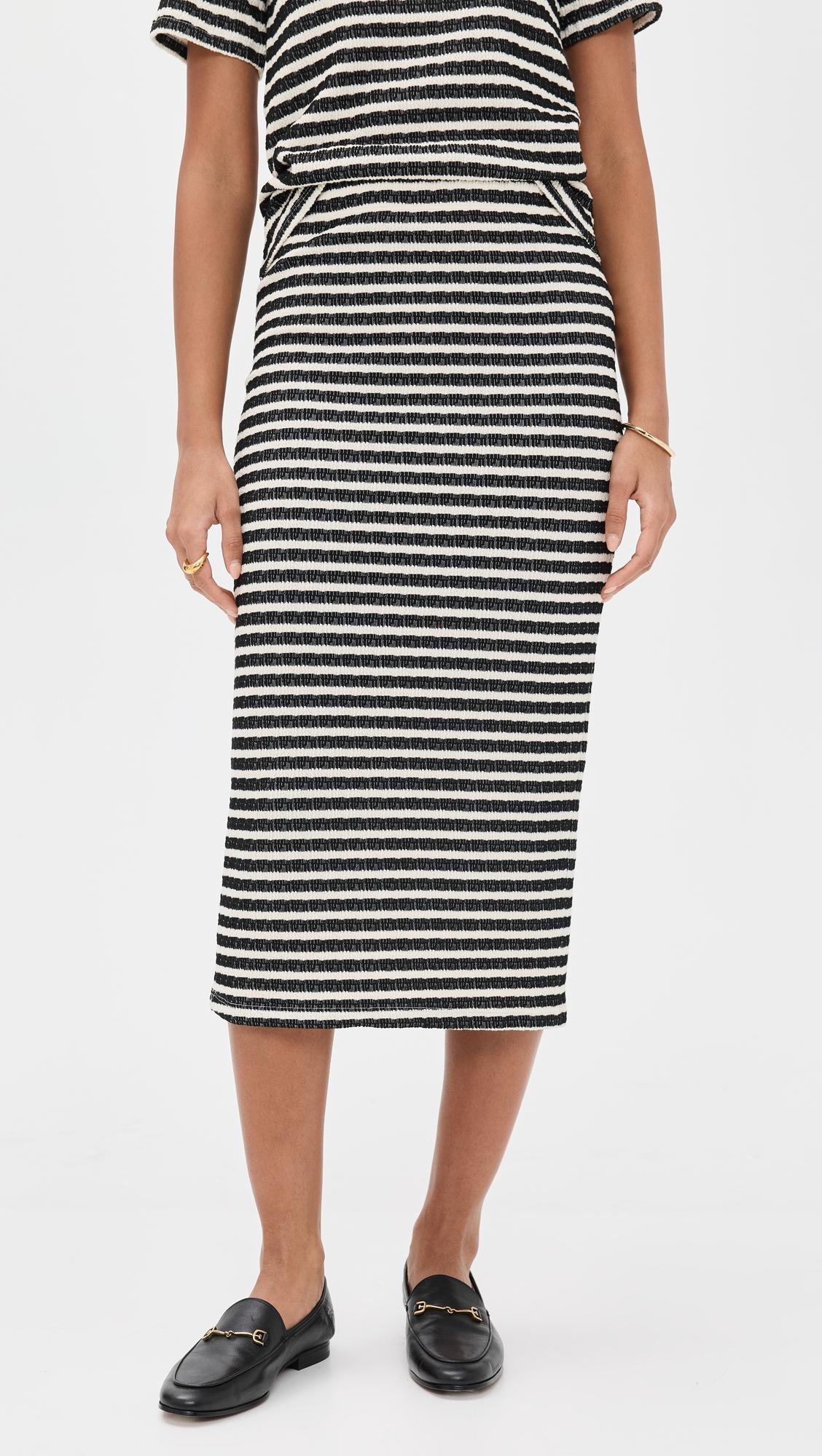 Lila Pencil Skirt by LE BOP