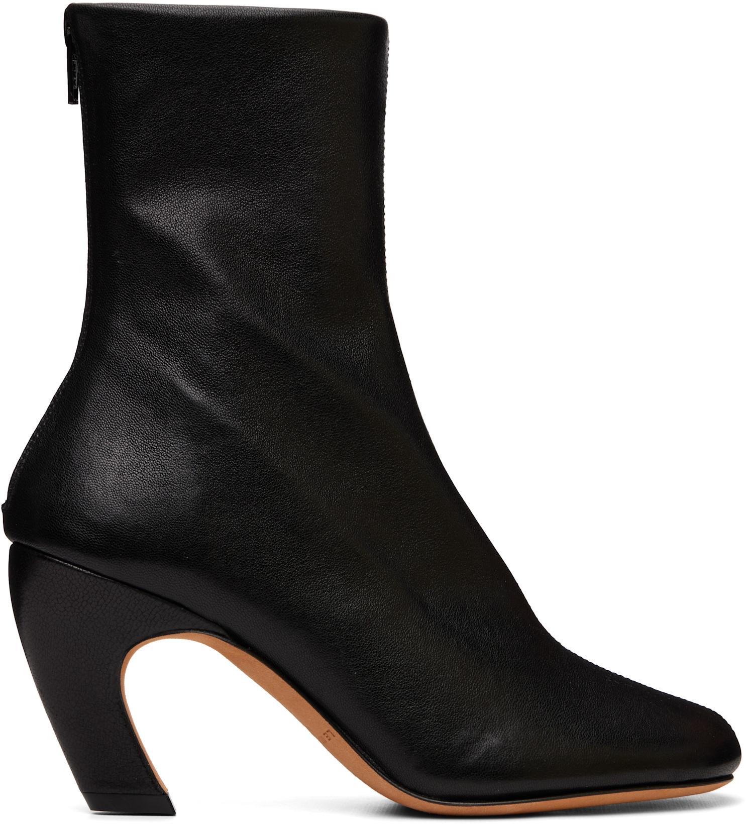 Black Mica Glove Boots by LE MONDE BERYL