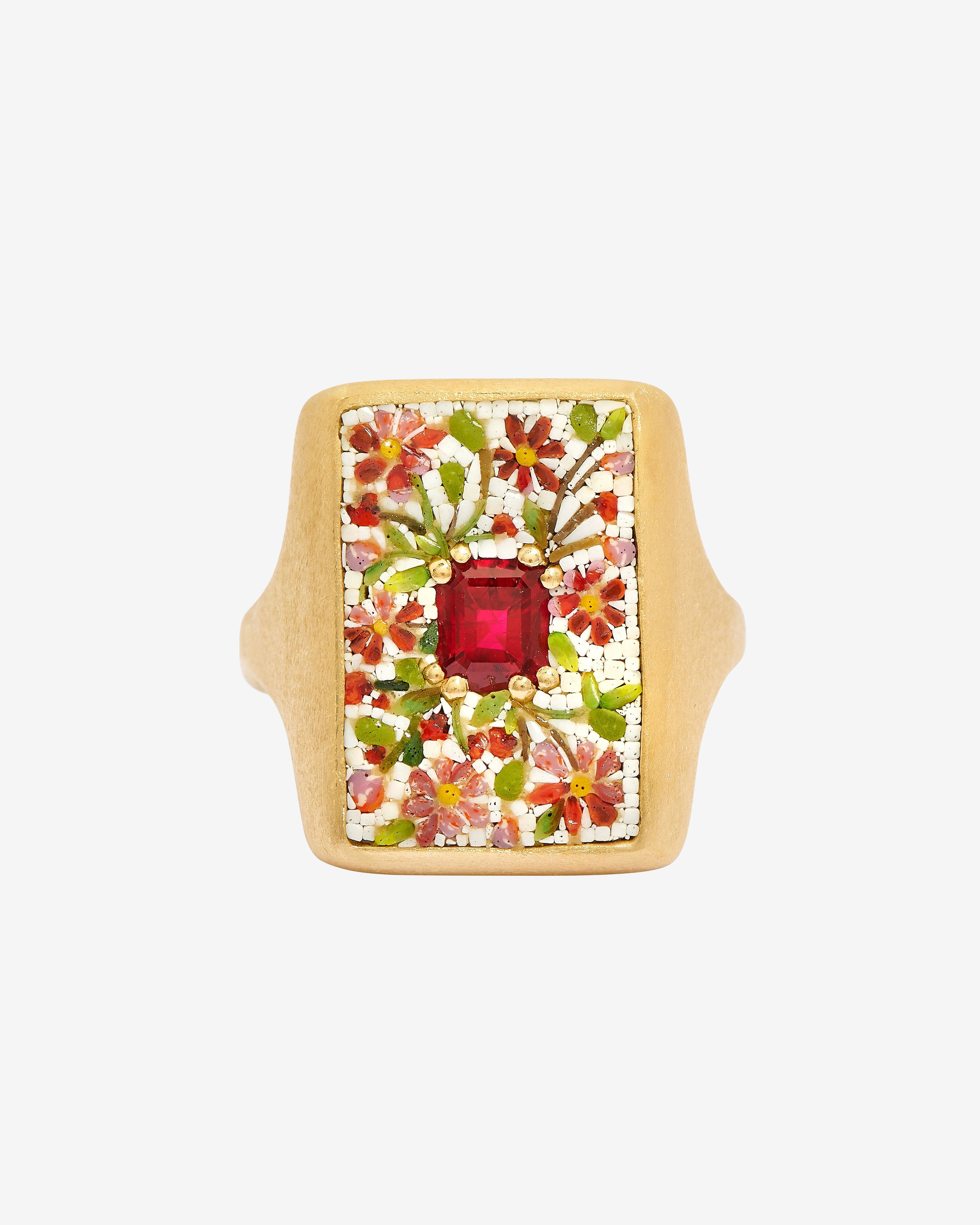Le Sibille - Women's Amarylia Ring - (Yellow Gold) by LE SIBILLE