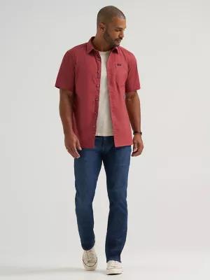 Men's Extreme Motion Regular Straight Jean with Cool Temp Technology | Men's Jeans | Lee® | Shipping to Canada by LEE JEANS