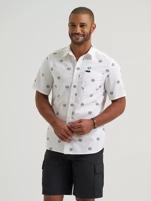 Men's Short Sleeve All Purpose Button Down Shirt | Men's Tops & Tees | Lee® | Shipping to Canada by LEE JEANS