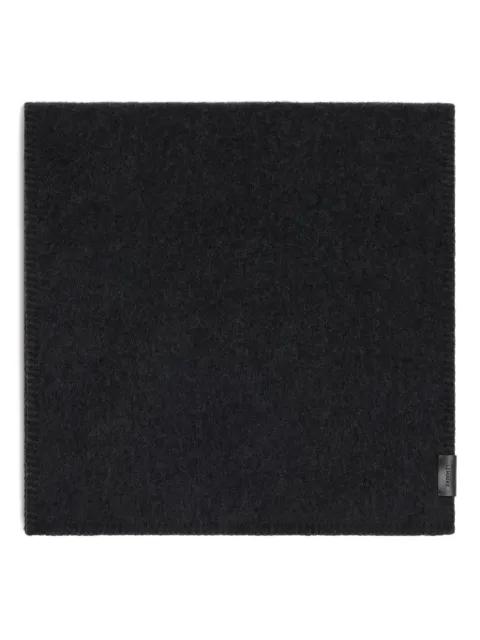 cocotte-stitch scarf by LEMAIRE