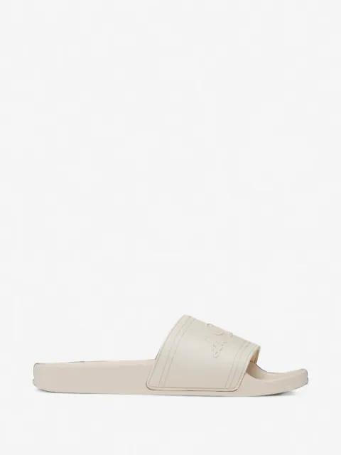 Wilton logo-embossed slides by LES DEUX