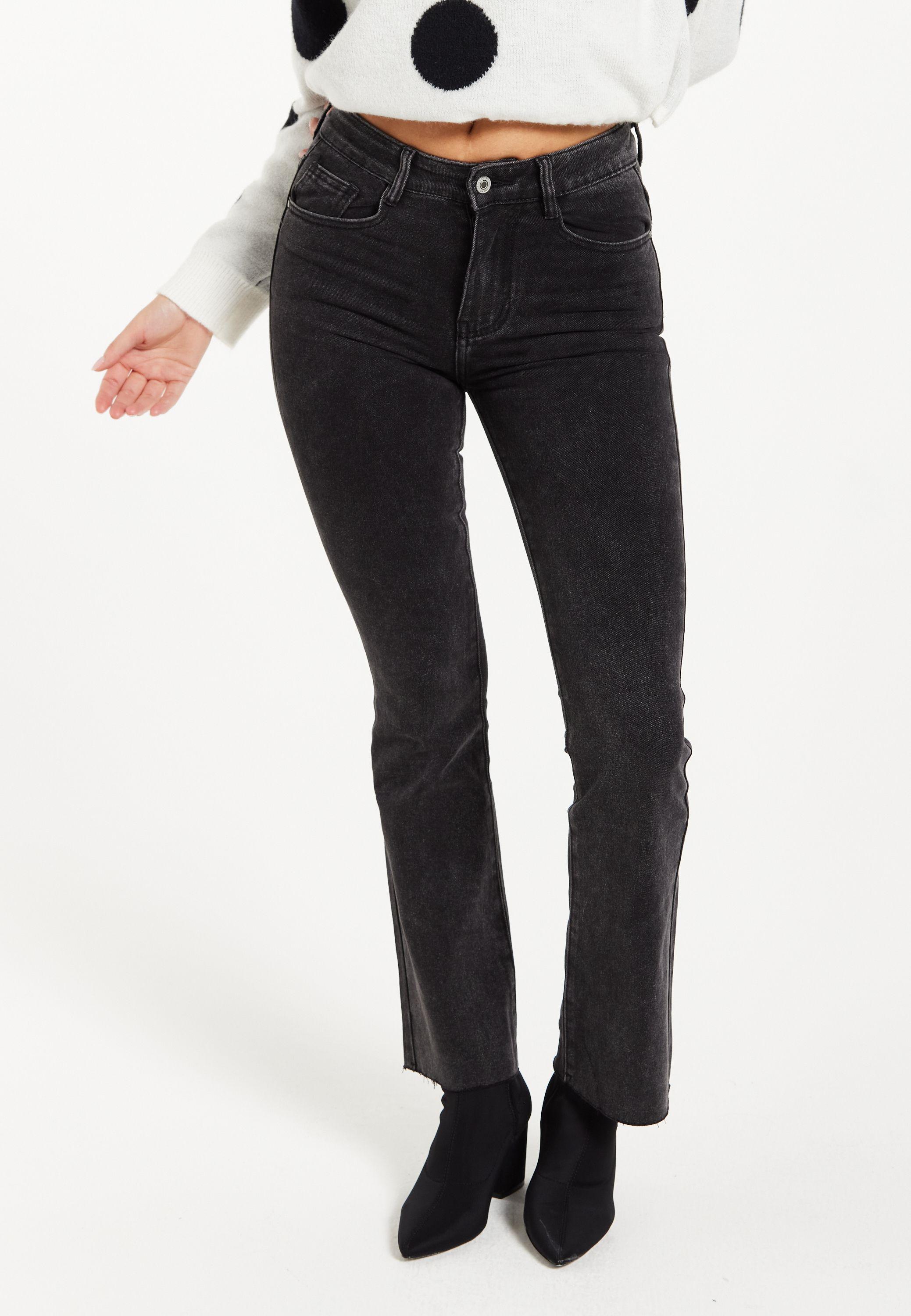 High-Waisted Jean in Black by LIQUORISH