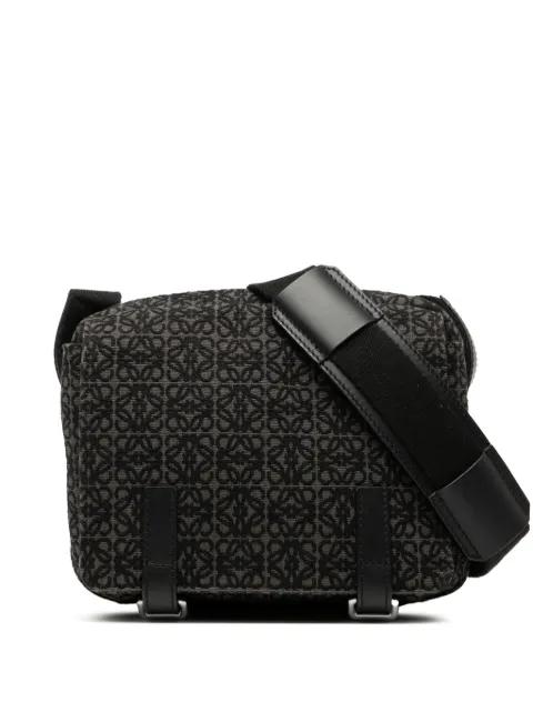 2021 XS Anagram Canvas Military Messenger Bag crossbody bag by LOEWE 