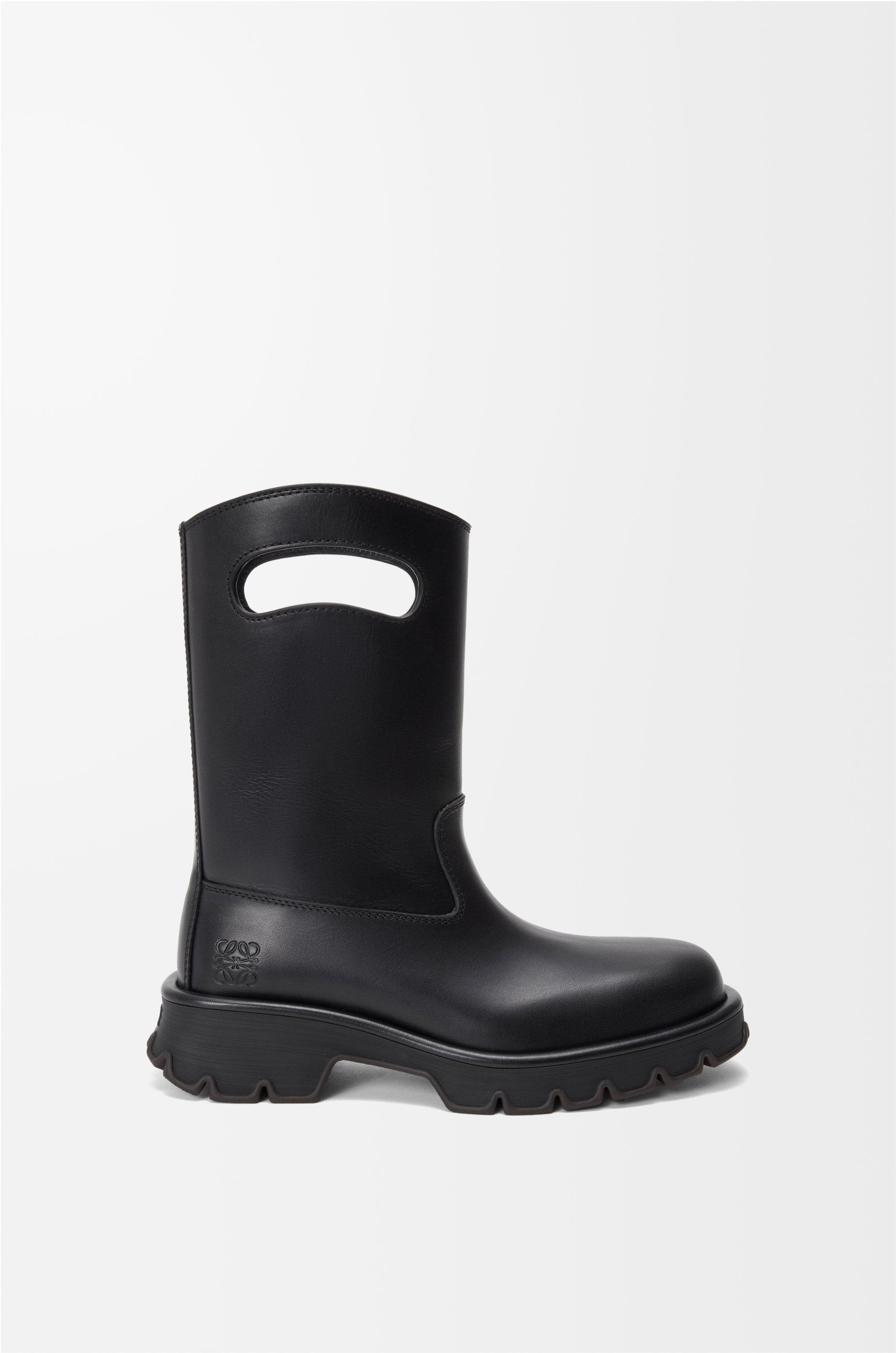 Bobby boot in vegetable-tanned calfskin by LOEWE