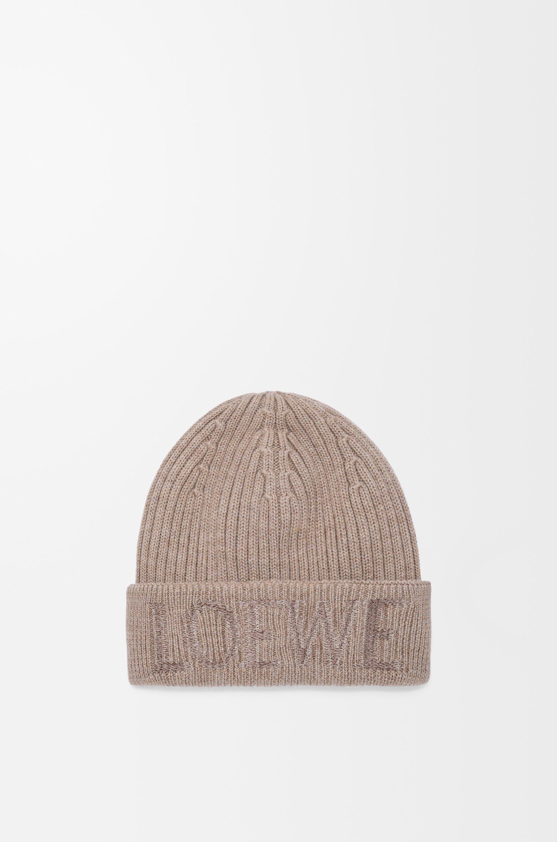 LOEWE beanie in wool by LOEWE