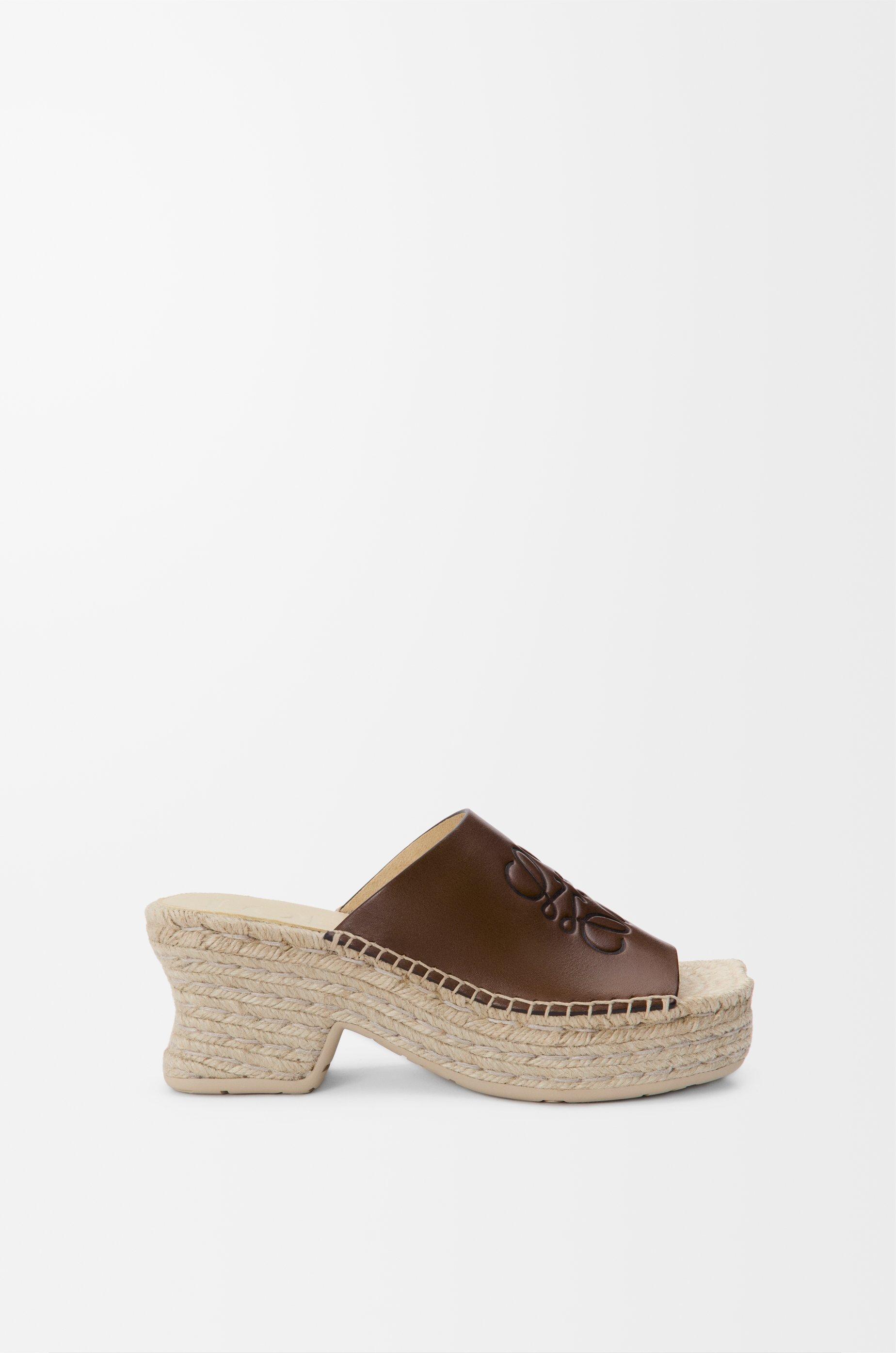 Petal espadrille platform slide in vegetable-tanned calfskin by LOEWE