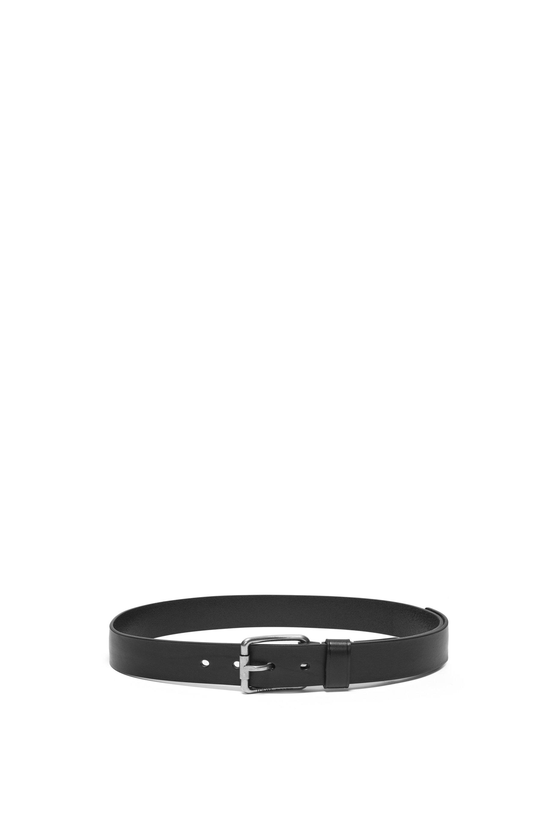 Roller Curve belt in vegetable-tanned calfskin by LOEWE
