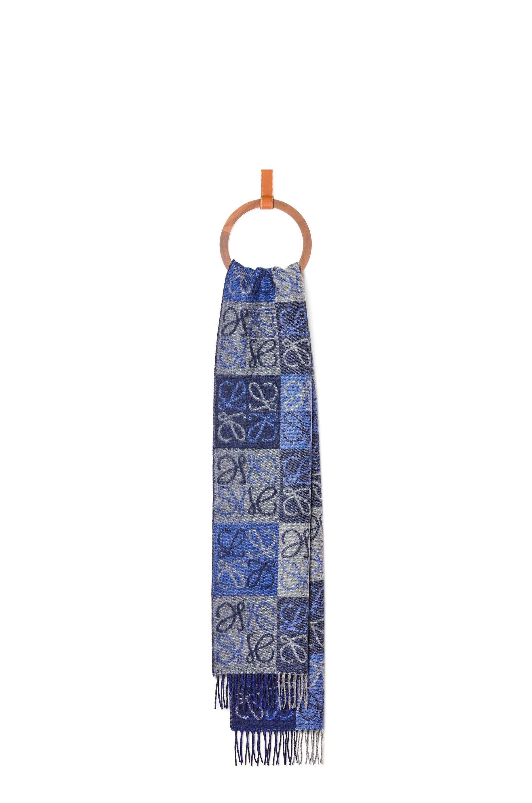 Scarf in wool and cashmere by LOEWE