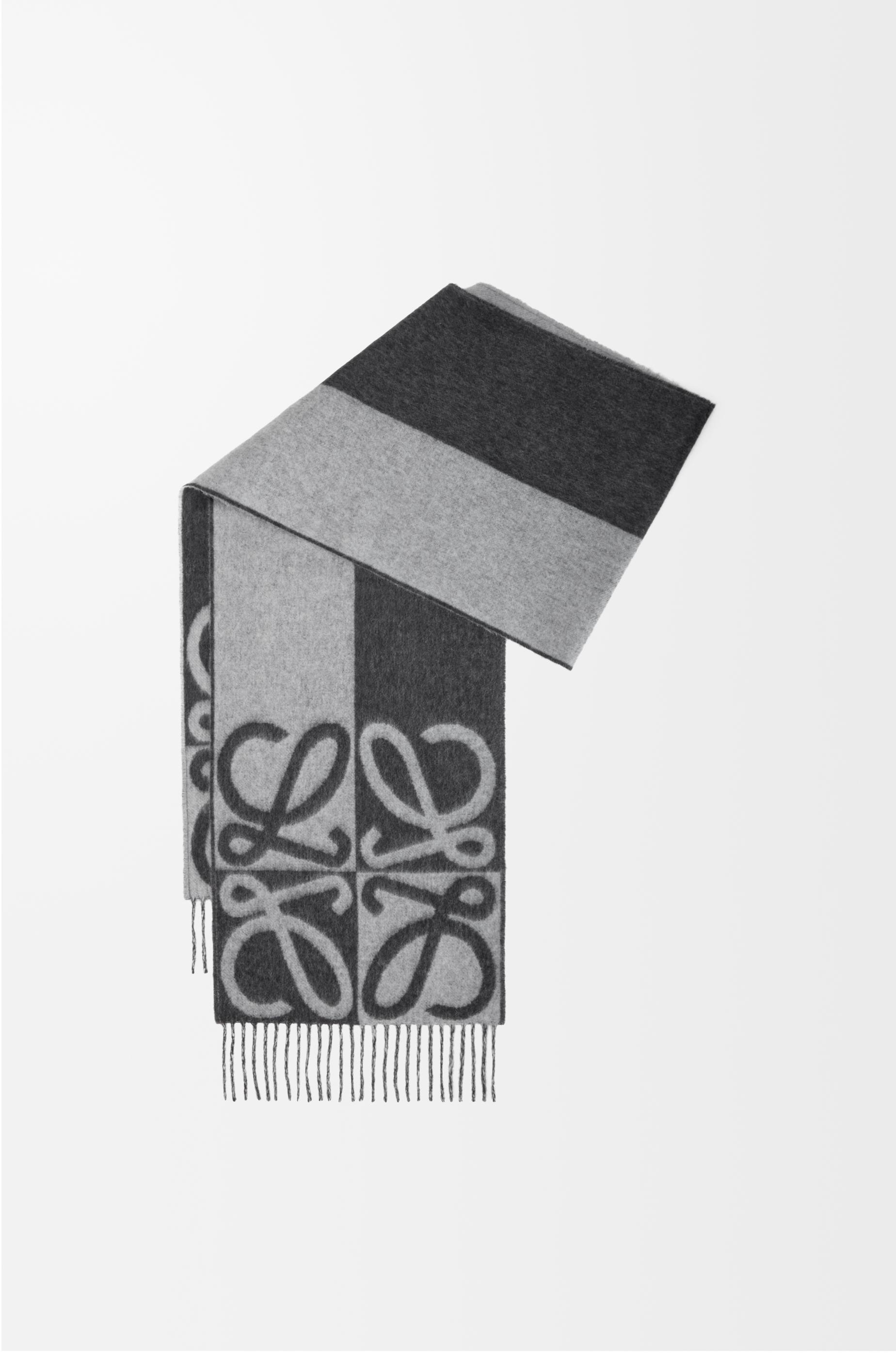 Scarf in wool and cashmere by LOEWE