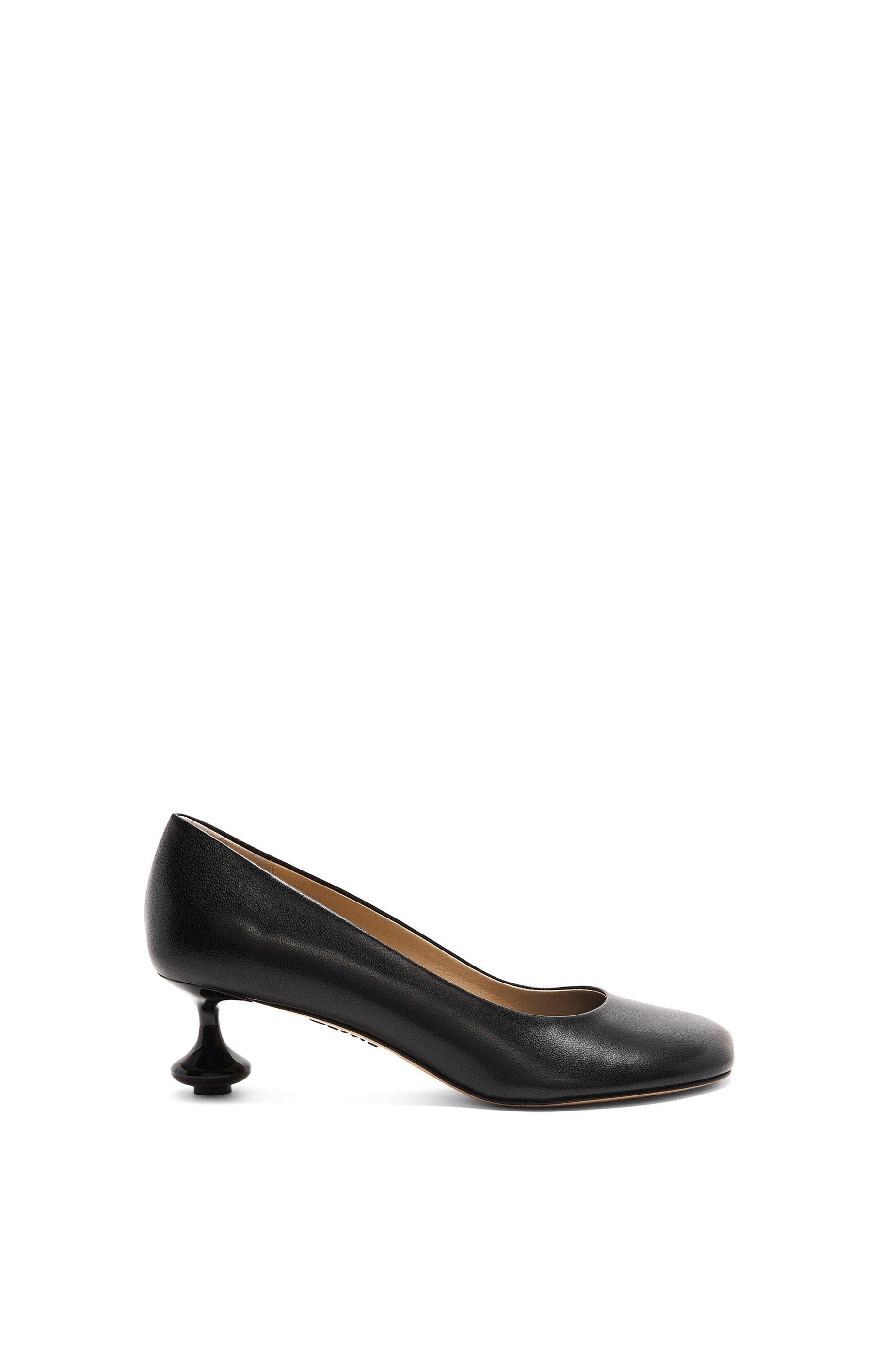 Toy pump in goatskin by LOEWE
