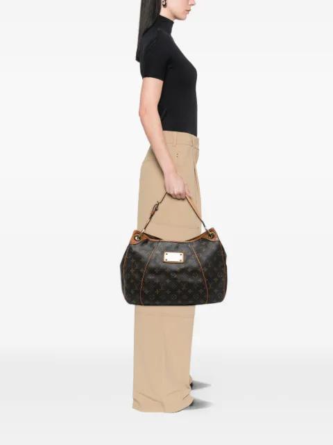 2009 Monogram Galliera PM shoulder bag by LOUIS VUITTON 