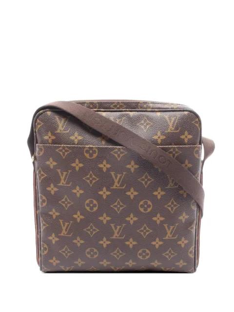 2009 Monogram Trotteur Beaubourg shoulder bag by LOUIS VUITTON 